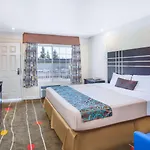 Travelodge By Wyndham Fresno Yosemite Area