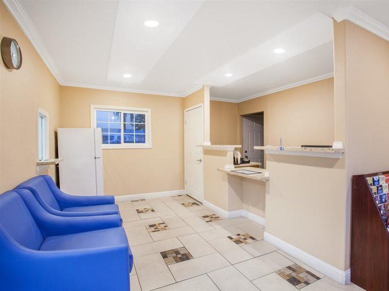 Travelodge By Wyndham Yosemite Area Motel 2*