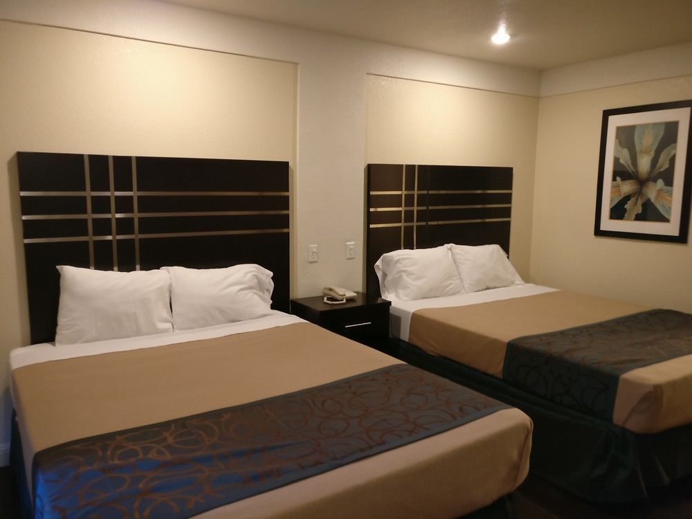 Travelodge By Wyndham Yosemite Area 2*